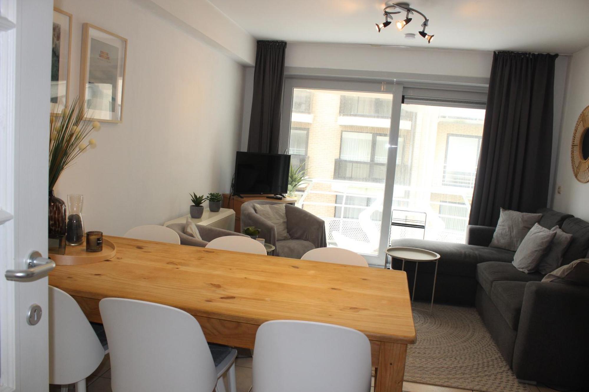Cozy 2 Bedroom With Swimming Pool T53 Appartement